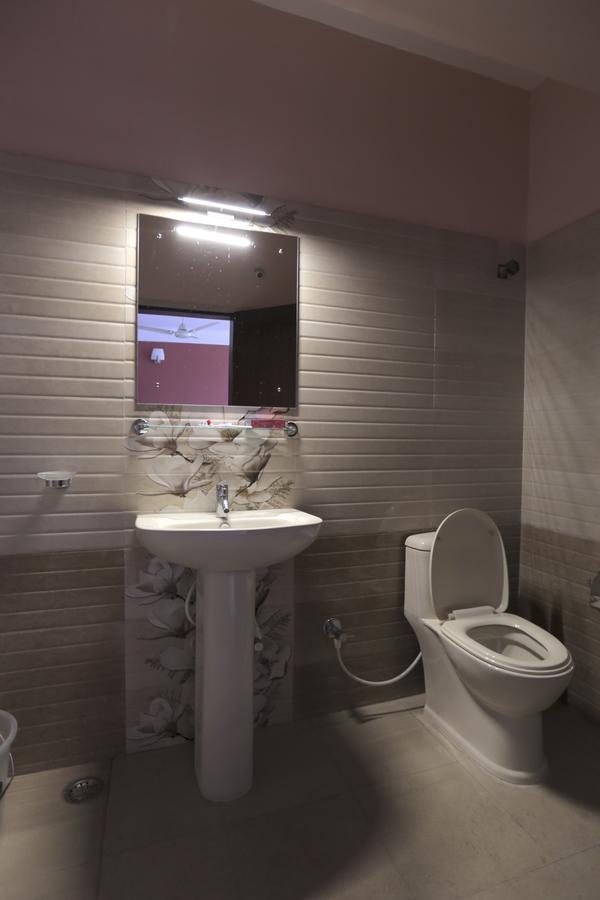 Yaksha Holiday Home Siliguri Ngoại thất bức ảnh