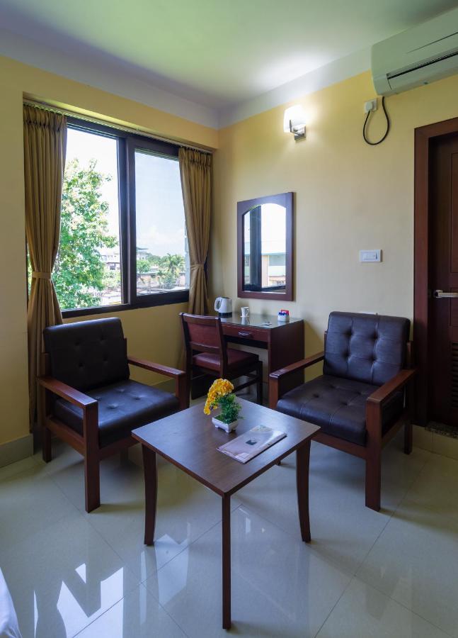 Yaksha Holiday Home Siliguri Ngoại thất bức ảnh